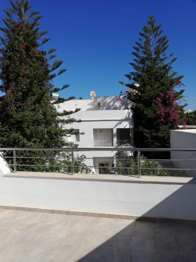 Residence Debbabi Sans Coupure D'Eau Монастир Екстериор снимка