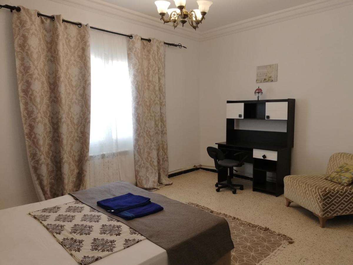 Residence Debbabi Sans Coupure D'Eau Монастир Екстериор снимка