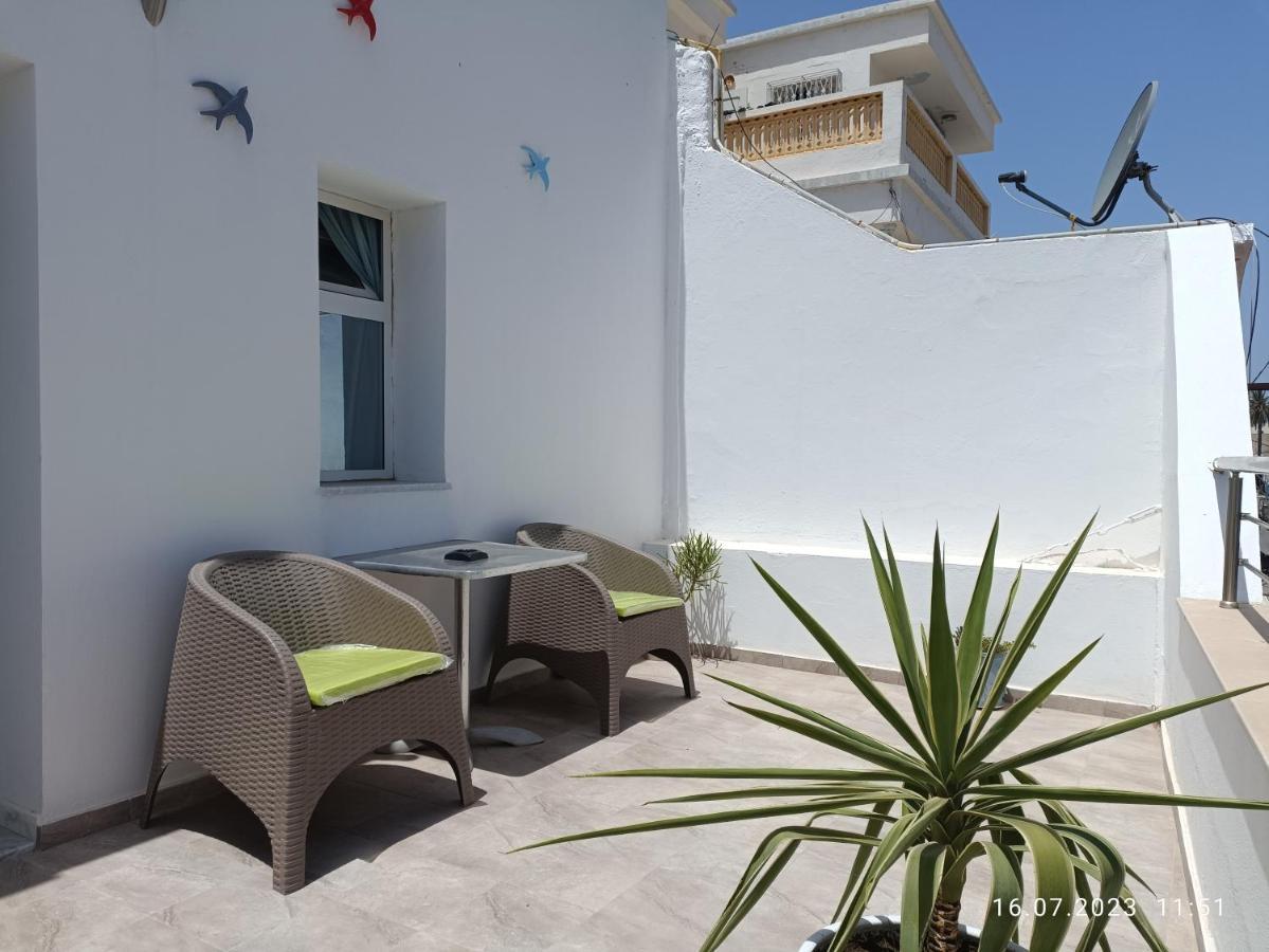 Residence Debbabi Sans Coupure D'Eau Монастир Екстериор снимка